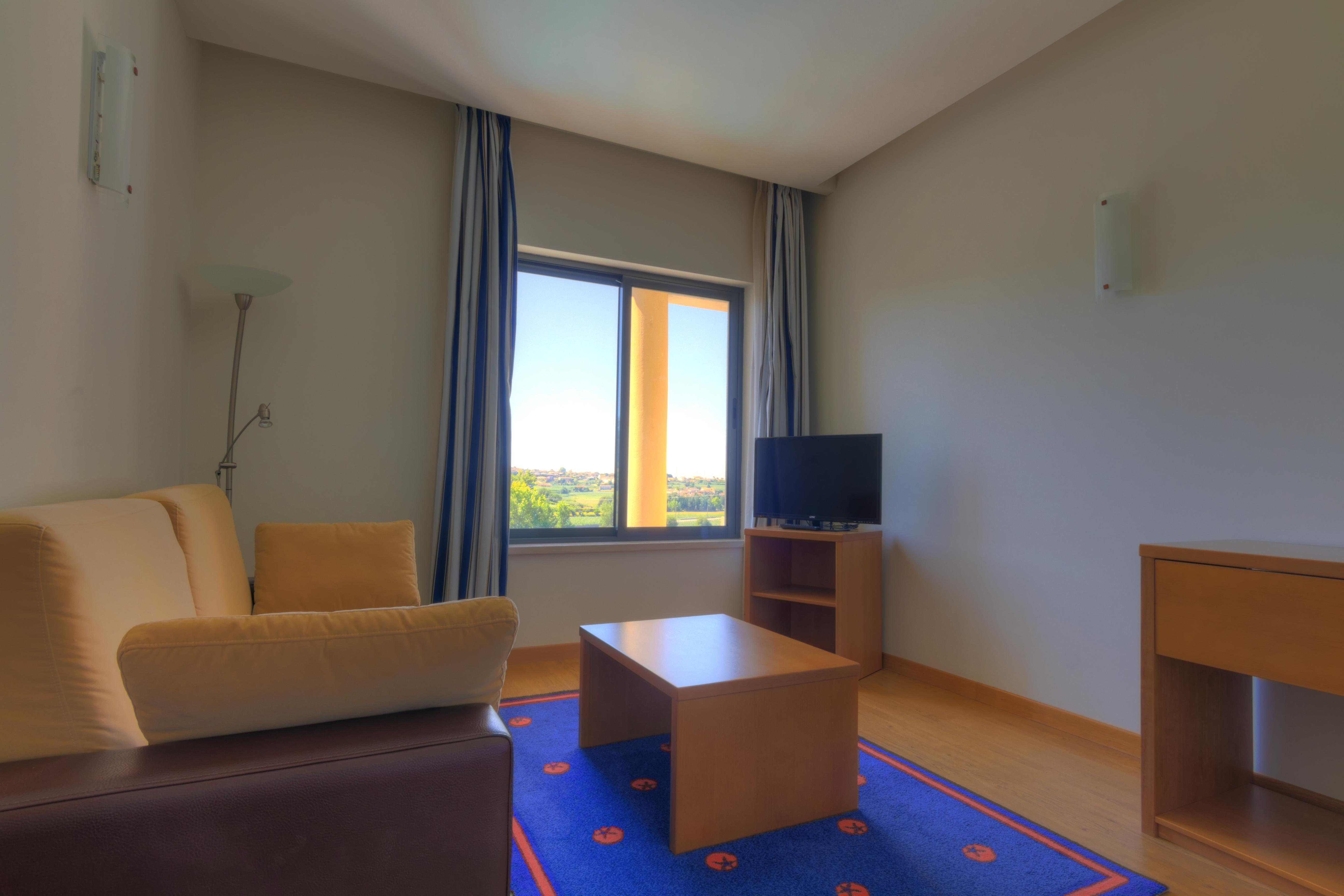 Lam Hotel אסטרז'ה מראה חיצוני תמונה