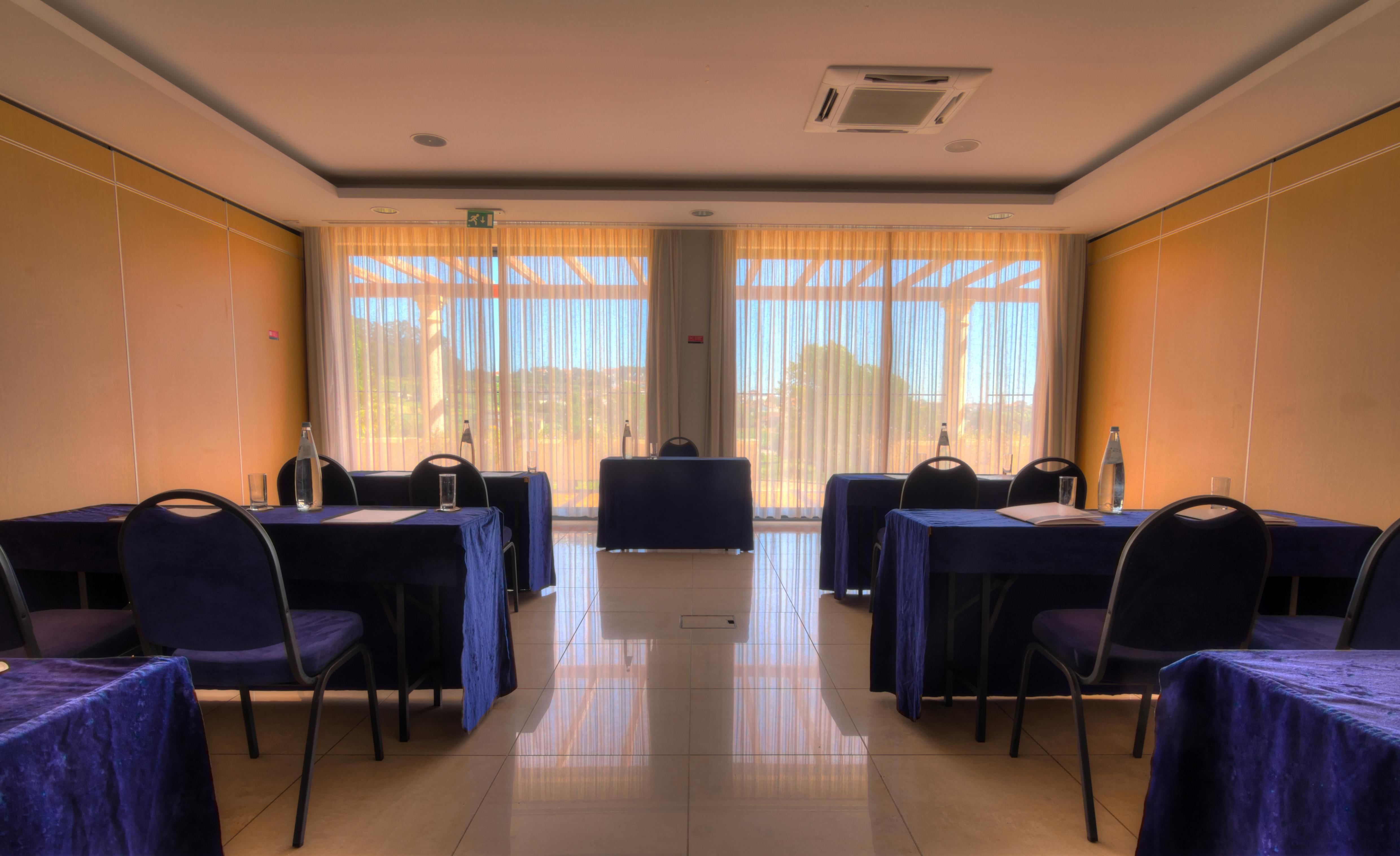 Lam Hotel אסטרז'ה מראה חיצוני תמונה