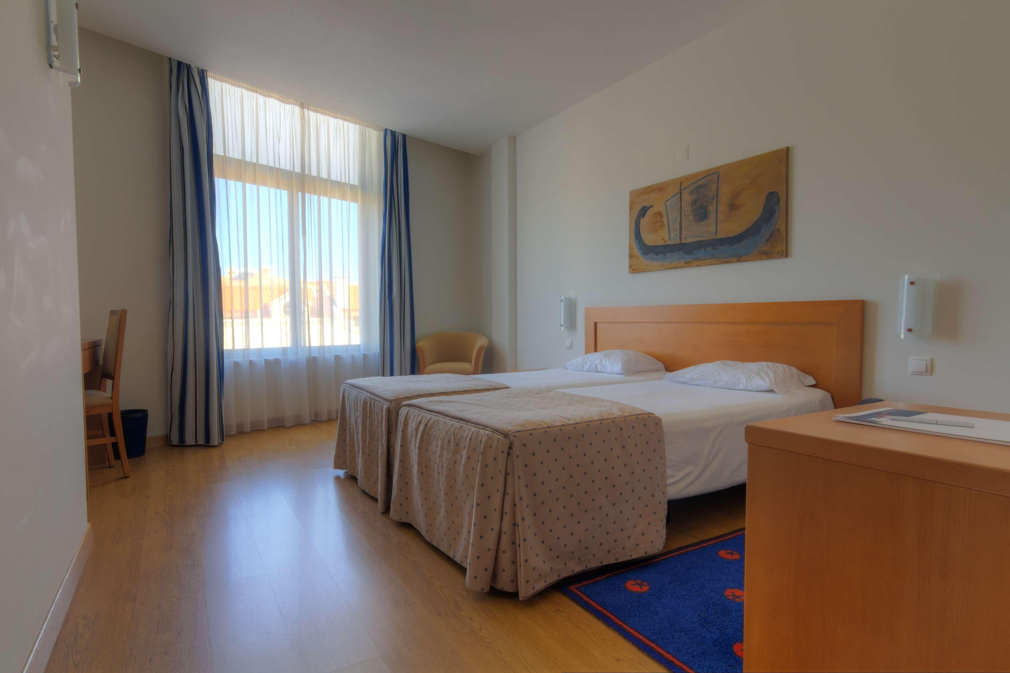 Lam Hotel אסטרז'ה מראה חיצוני תמונה