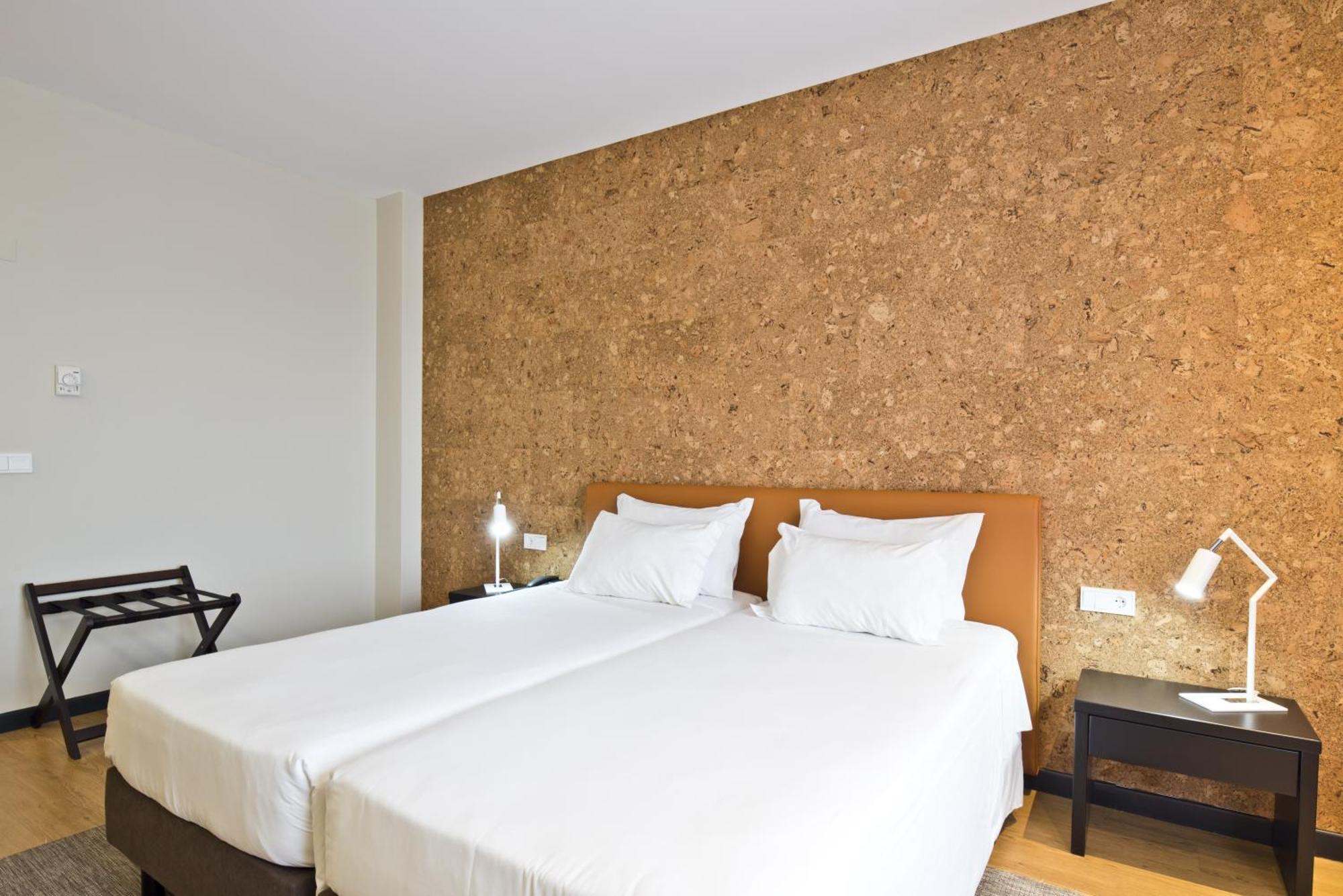 Lam Hotel אסטרז'ה מראה חיצוני תמונה