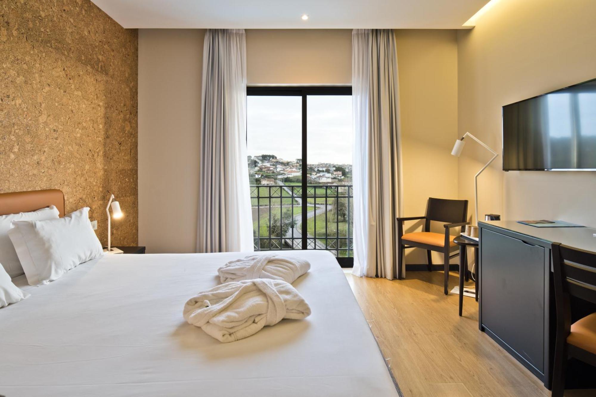 Lam Hotel אסטרז'ה מראה חיצוני תמונה