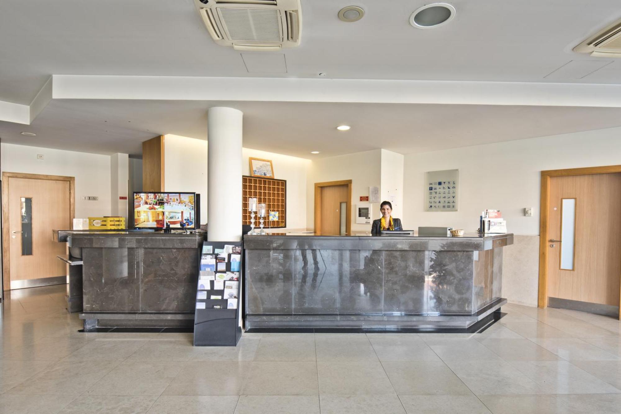 Lam Hotel אסטרז'ה מראה חיצוני תמונה
